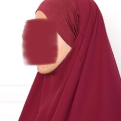 Khimar court en crêpe pointu khimar triangle khimar pas cher mon hijab pas cher rouge bordeaux